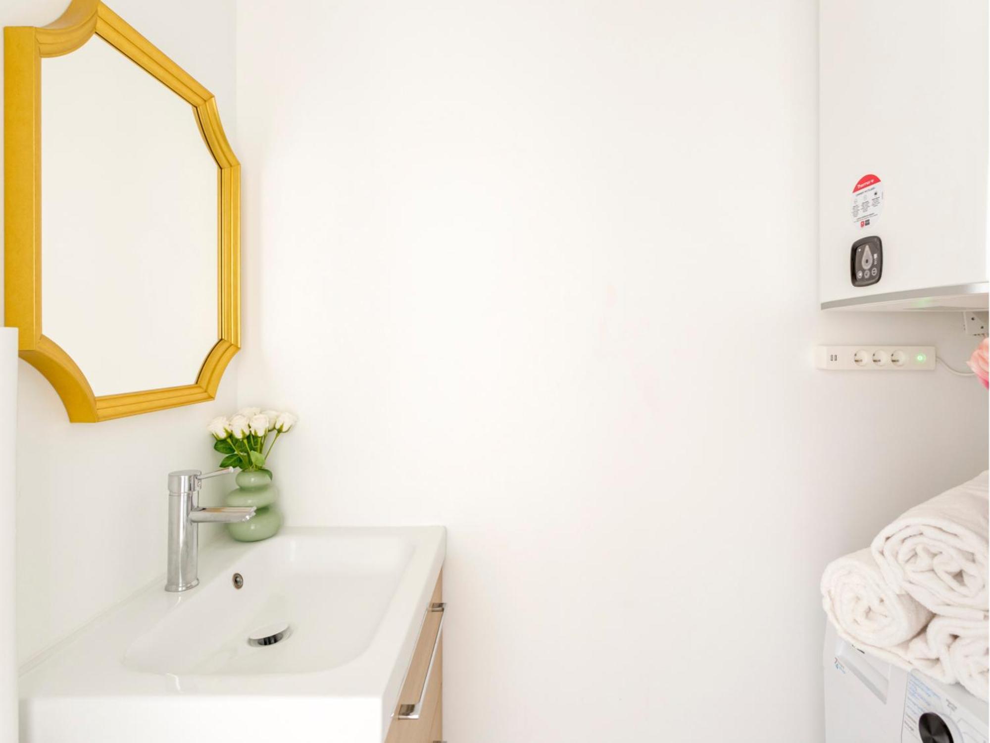 Cozy Apartment - Louvre - Sentier I Париж Екстериор снимка